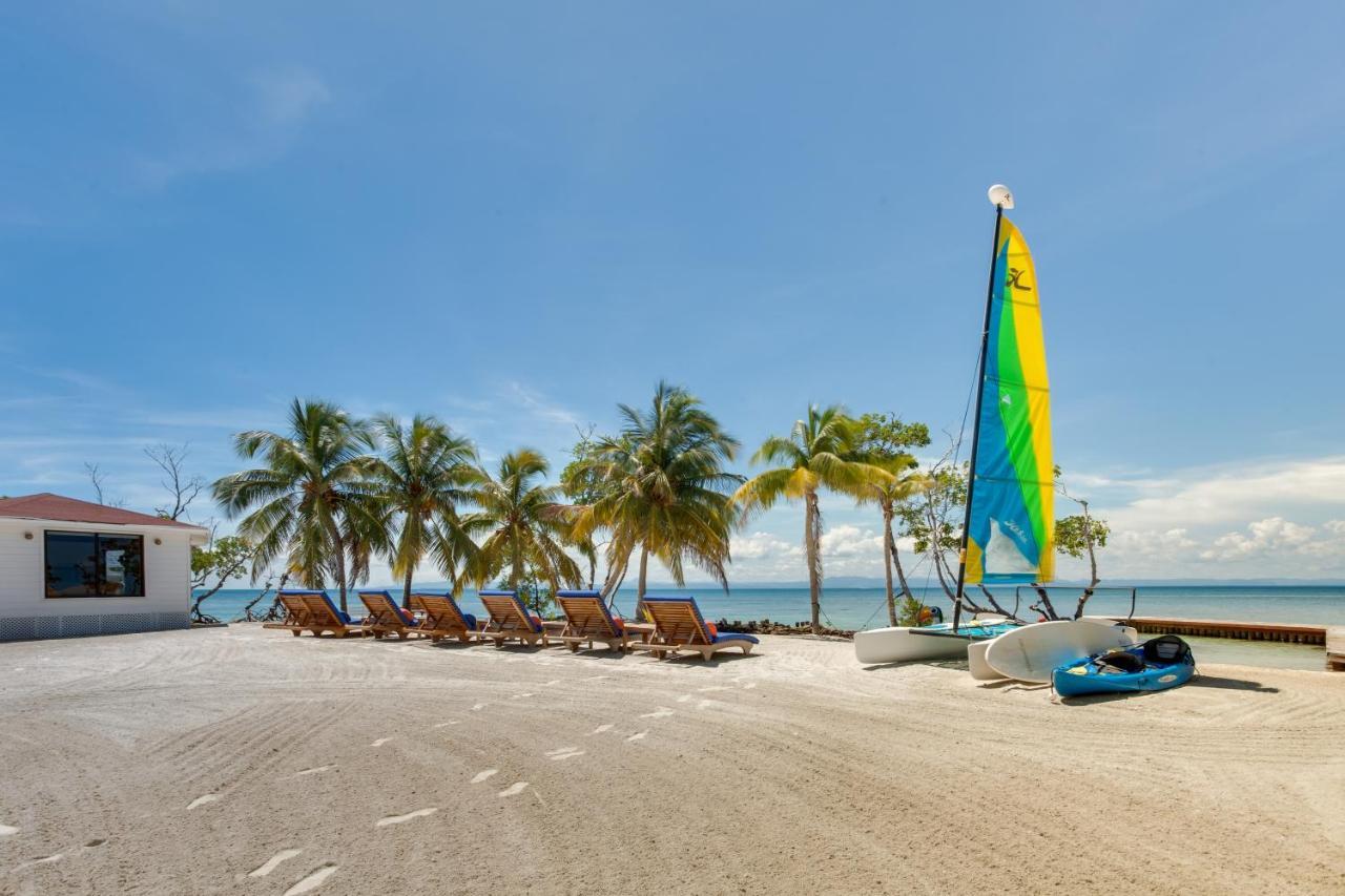Royal Belize Hotel Thatch Caye ภายนอก รูปภาพ