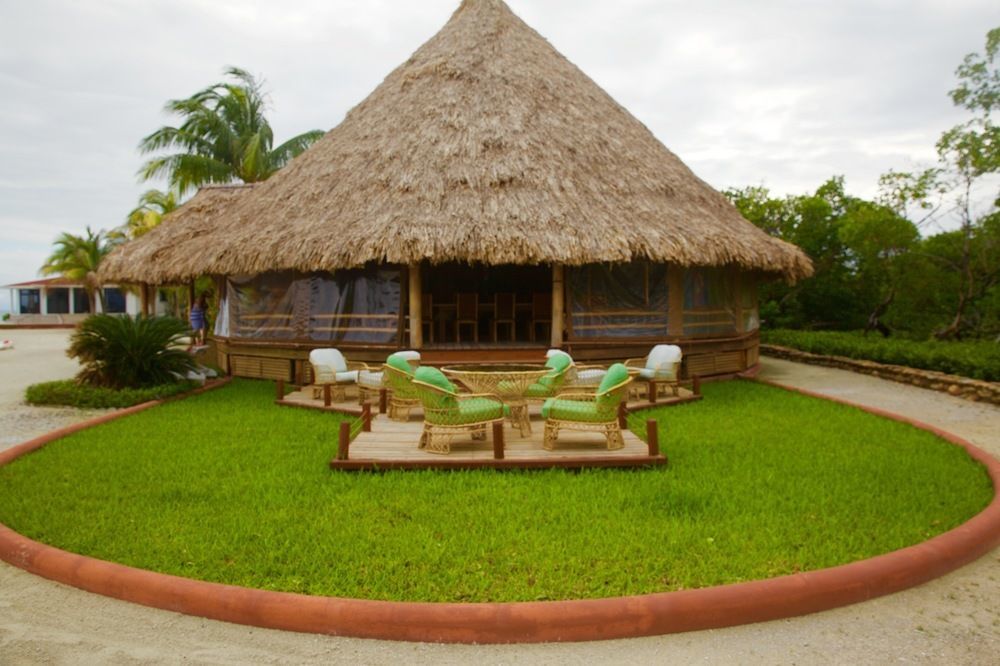 Royal Belize Hotel Thatch Caye ภายนอก รูปภาพ